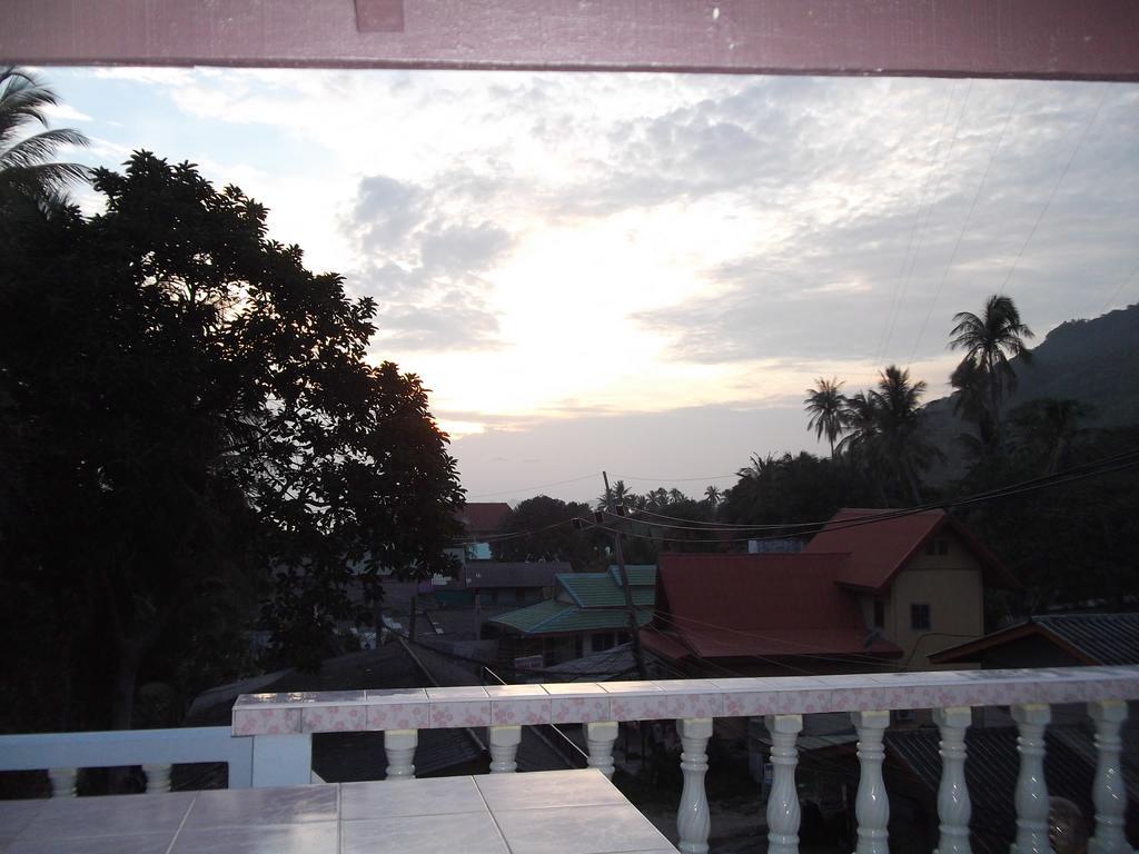 Sleep Tight Hostel At Koh Phangan Haad Rin Exterior foto