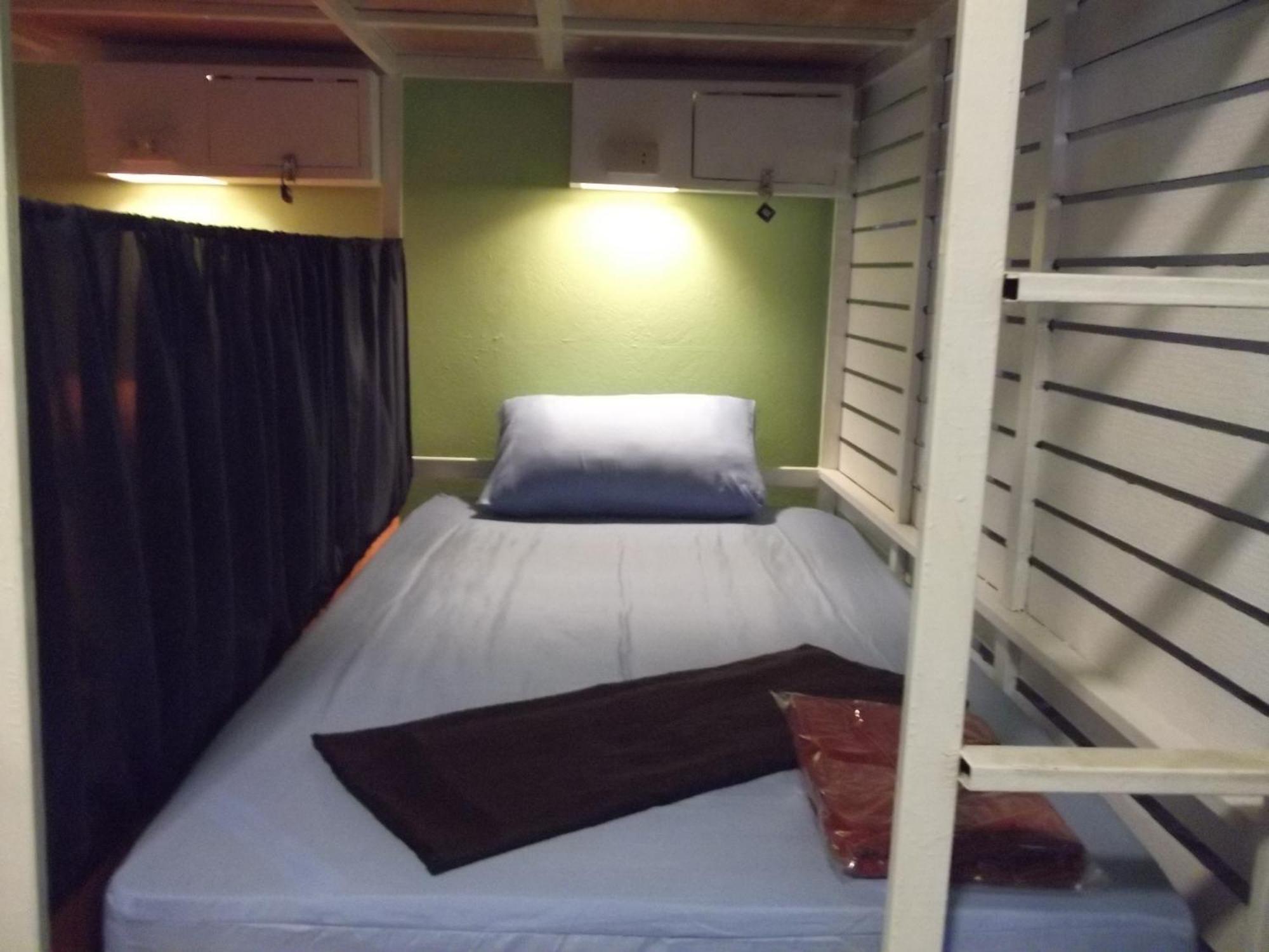 Sleep Tight Hostel At Koh Phangan Haad Rin Exterior foto