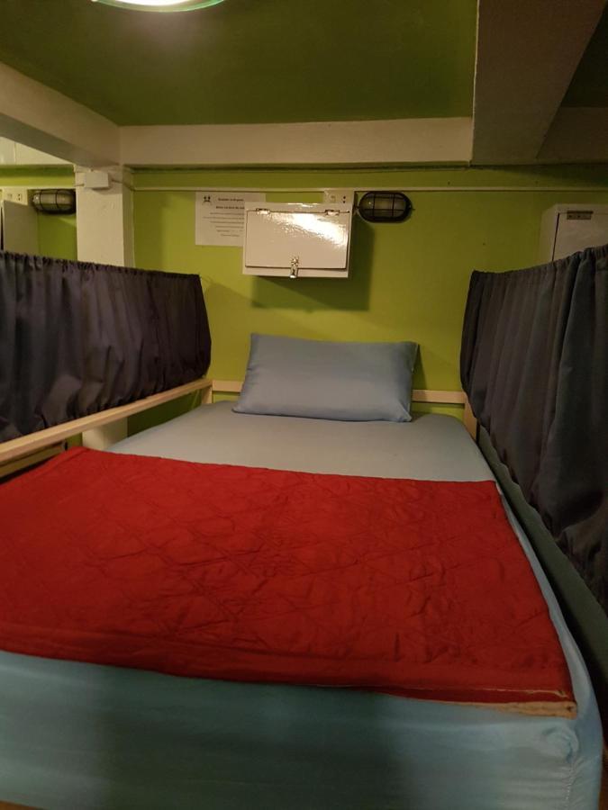 Sleep Tight Hostel At Koh Phangan Haad Rin Exterior foto